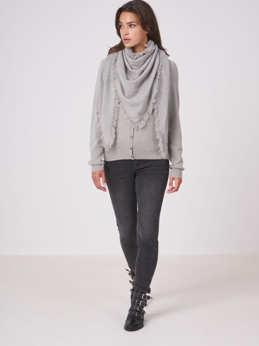 Triangular cashmere scarf with fringes image number 3