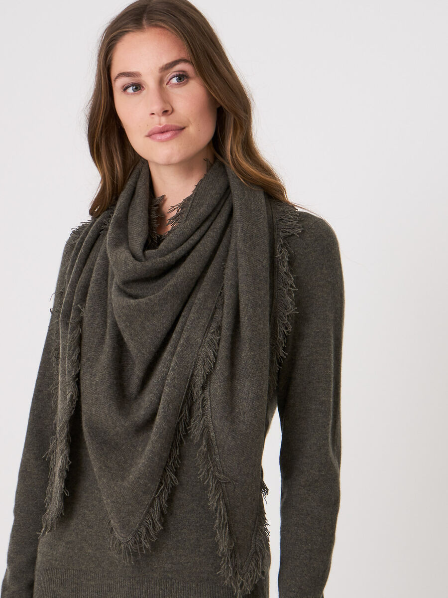 Triangular cashmere scarf with fringes image number 0
