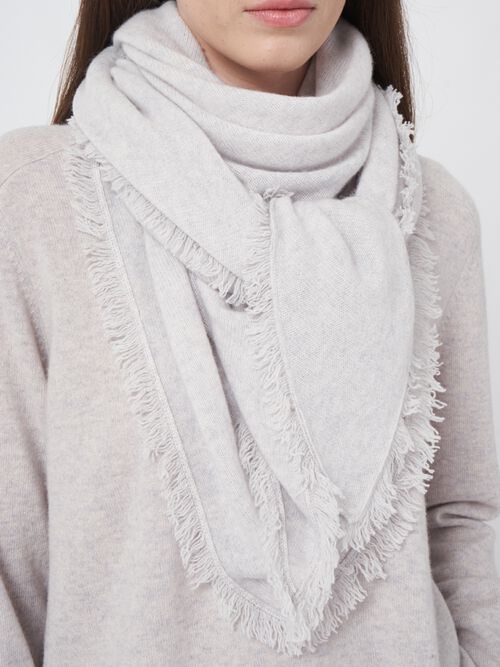 Kasjmieren driehoekssjaal met franjes - tijdloos & elegant