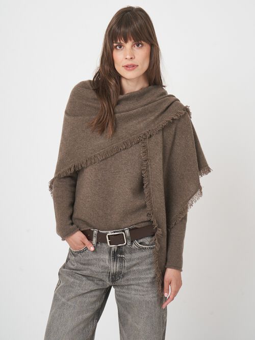 Kasjmieren driehoekssjaal met franjes - tijdloos & elegant