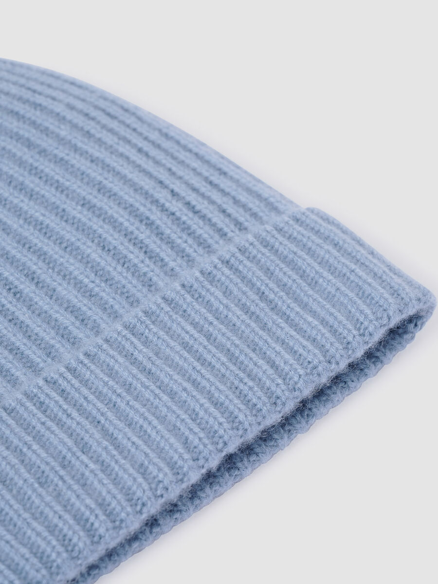 Gerippte Mütze aus Bio-Kaschmir image number 42