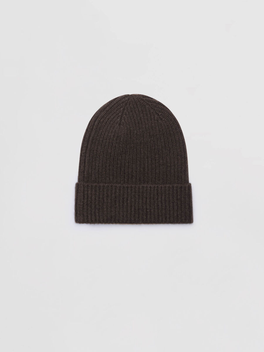 Ribbed hat in organic cashmere image number 2