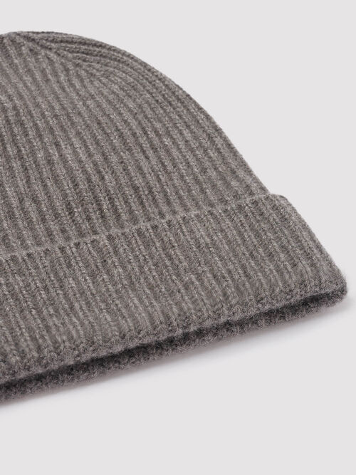 Chunky Rib-Knit Cashmere Hat