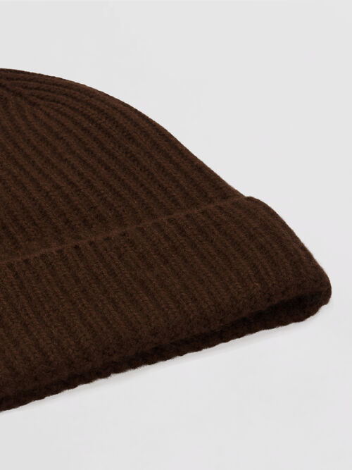 Chunky Rib-Knit Cashmere Hat