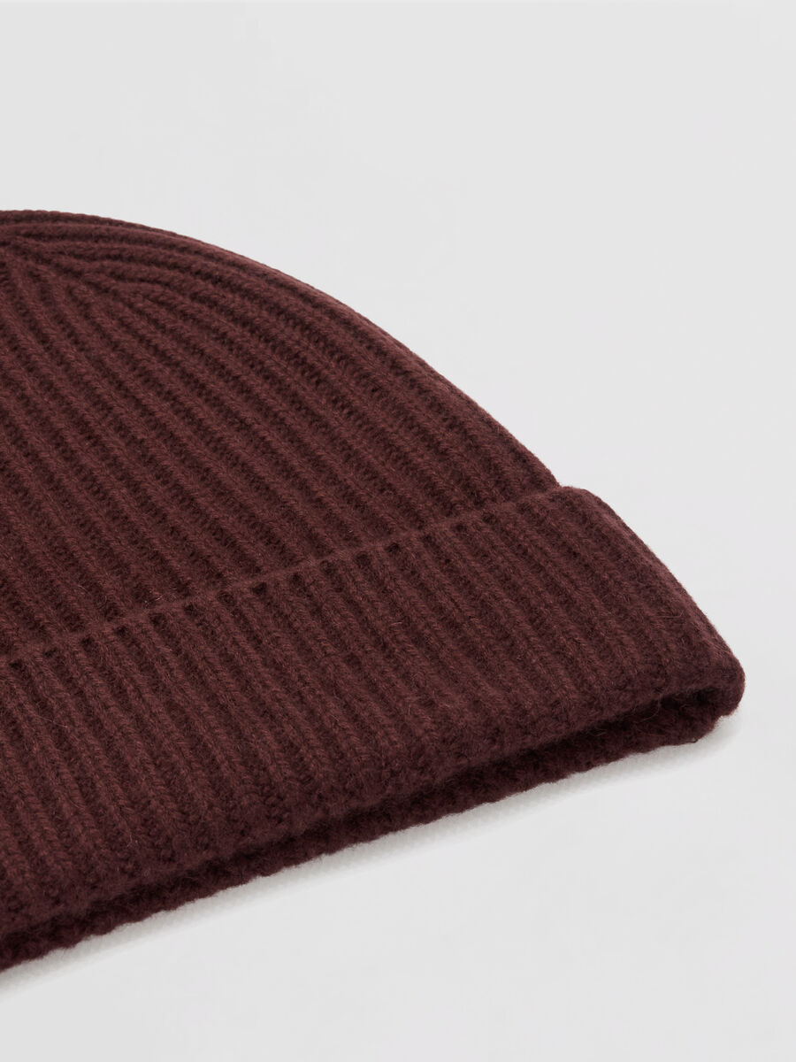 Chunky Rib-Knit Cashmere Hat image number 1