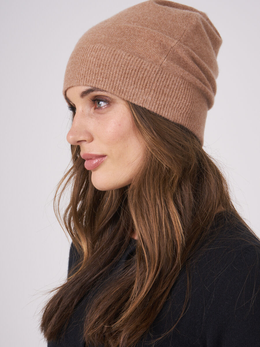 Basic organic cashmere hat image number 47