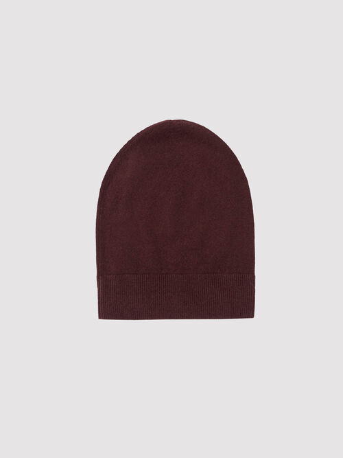 Fine-Knit Cashmere Beanie with Ribbed Brim