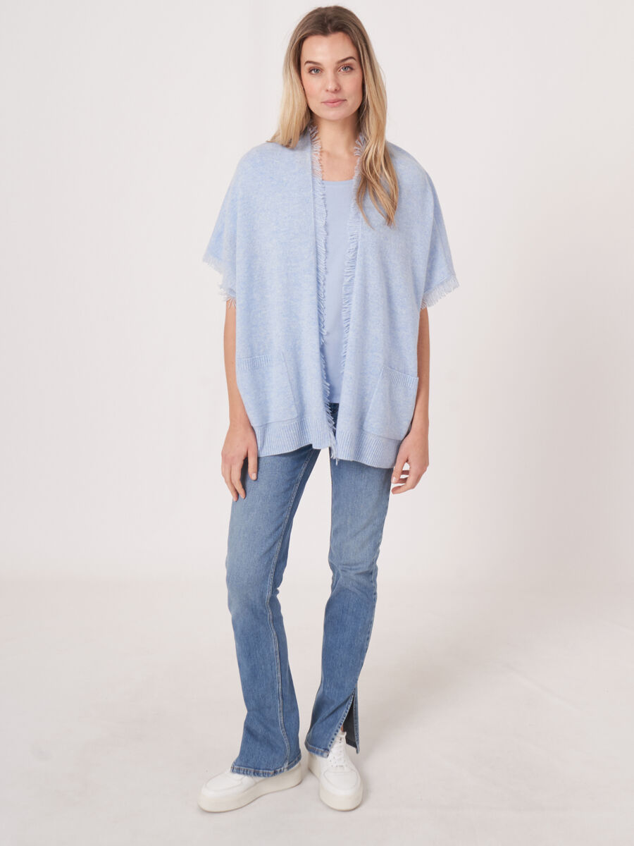 Cape poncho frang&eacute; en cachemire biologique image number 5