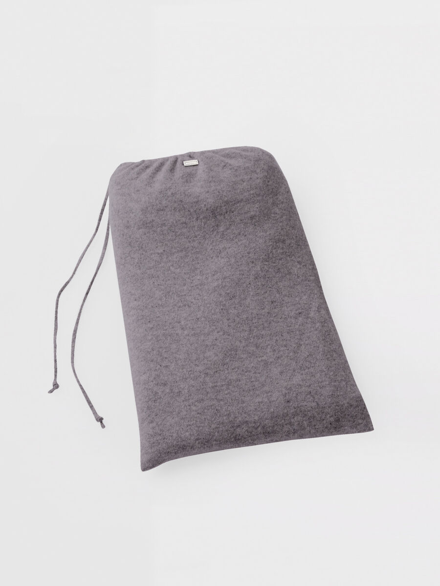 Cashmere reisset image number 3