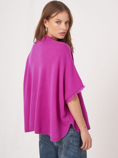 Poncho-Umhang mit Fransen