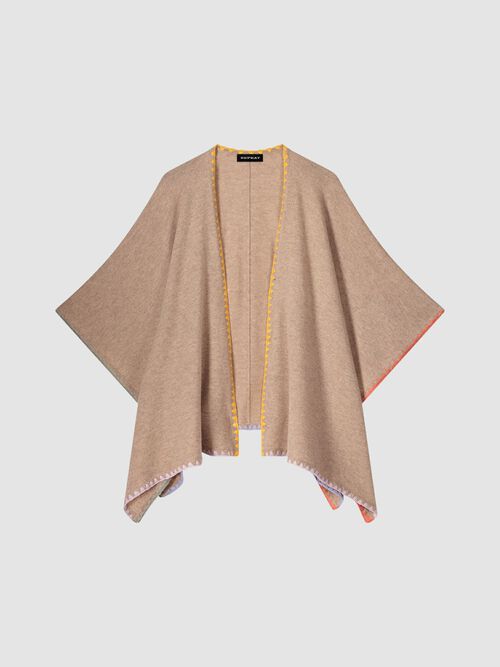 Cape with contrast colors blanket stitches