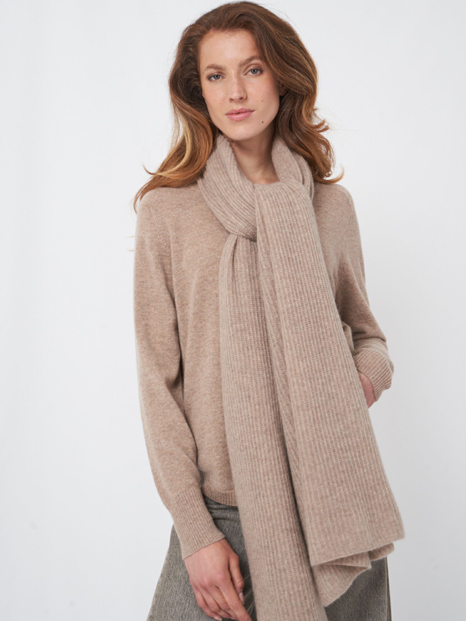 Oversized Rib Knit Cashmere Scarf | REPEAT cashmere