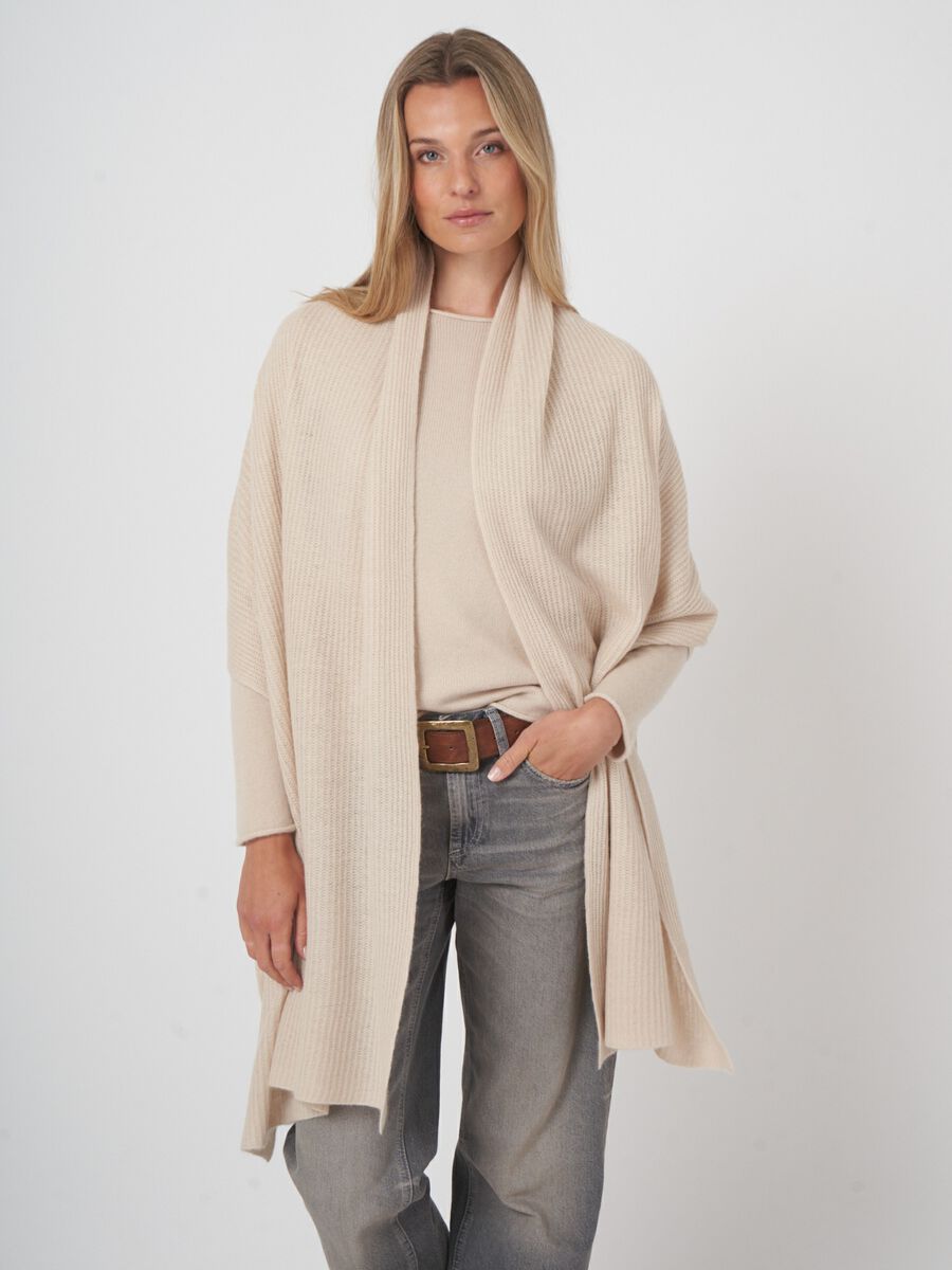 Ribgebreide oversized cashmere sjaal image number 2
