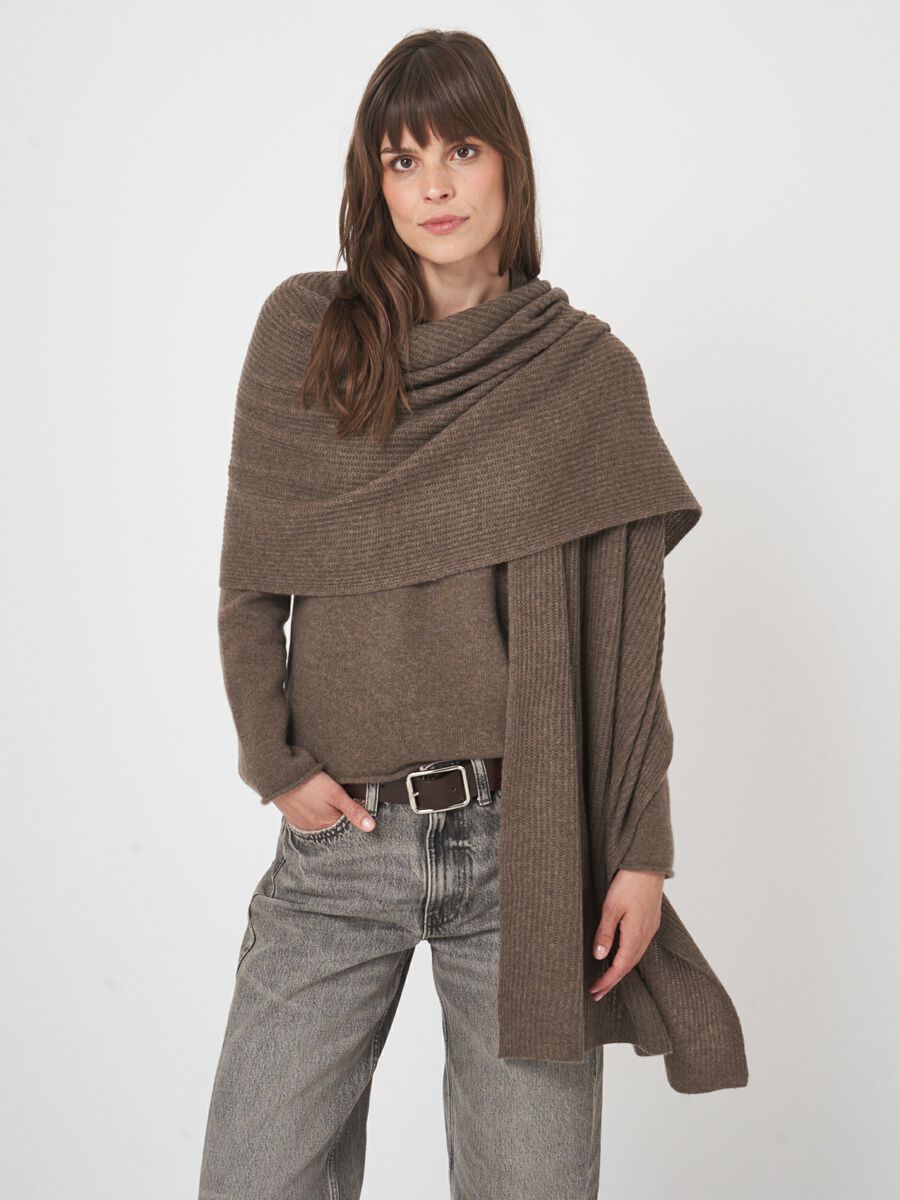 Oversized rib knit cashmere scarf image number 0