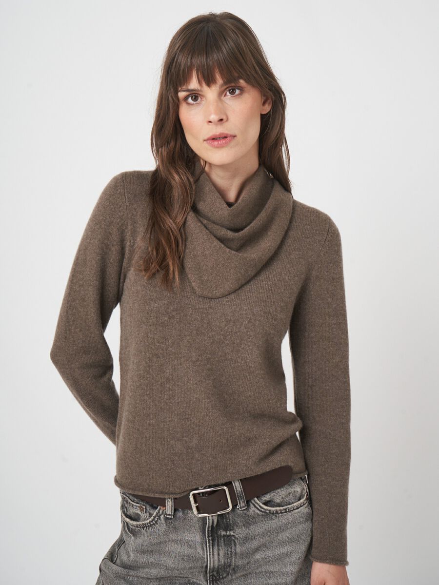 Driehoekige cashmere bandana - biologisch & elegant image number 4