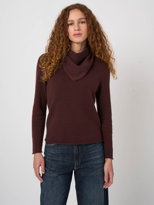 Fine-Knit Cashmere Triangle Scarf image number 5