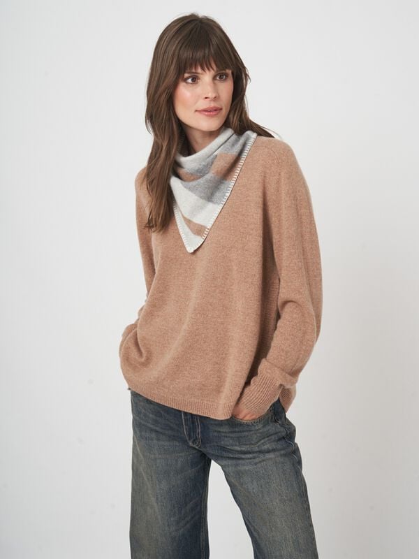 Bandana cachemire rayé tissé – couture point de cheval image number 1