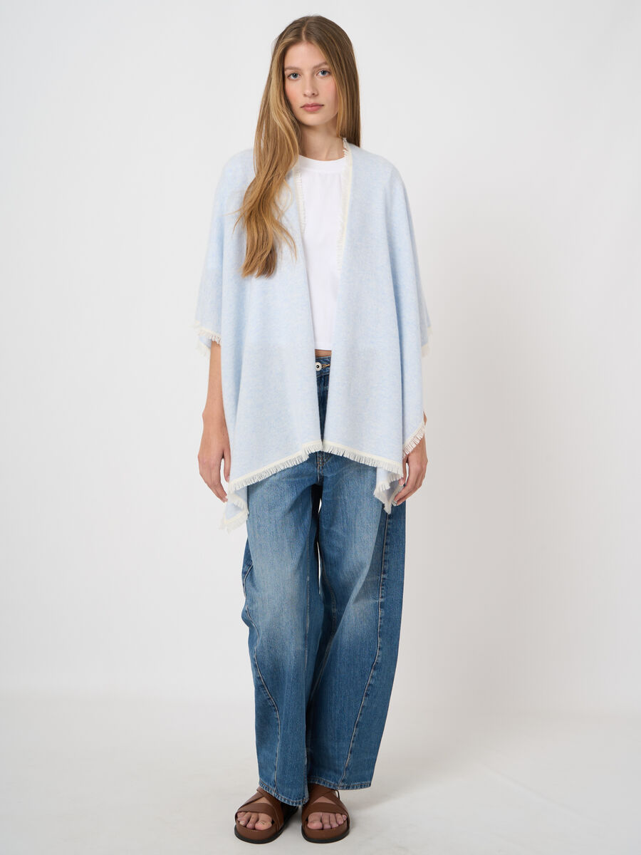 Organic cashmere poncho with contrast fringe image number 4