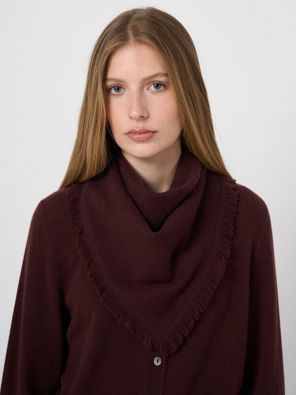 Fine-Knit Cashmere Square Scarf with Fringes image number 0