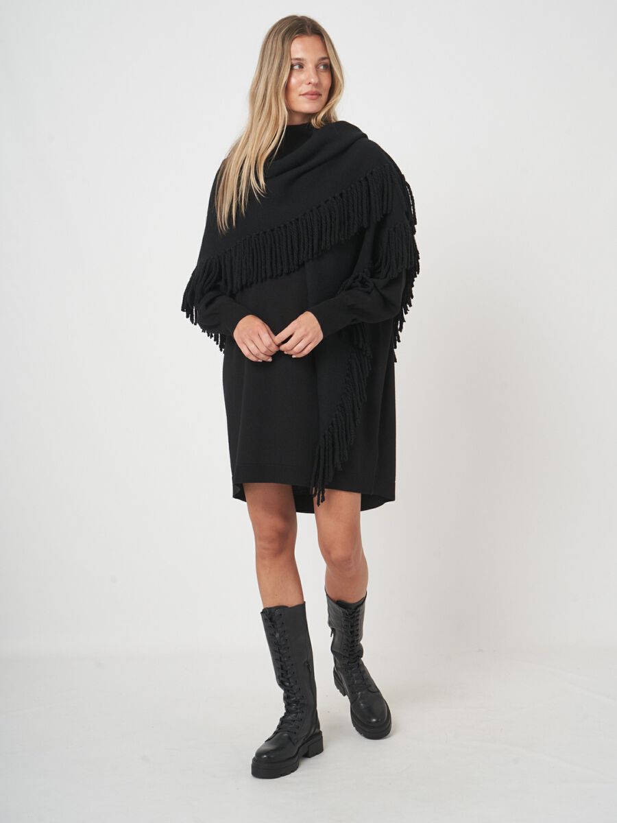 Grob gestrickter Kaschmir-Dreiecksschal mit Fransen image number 2