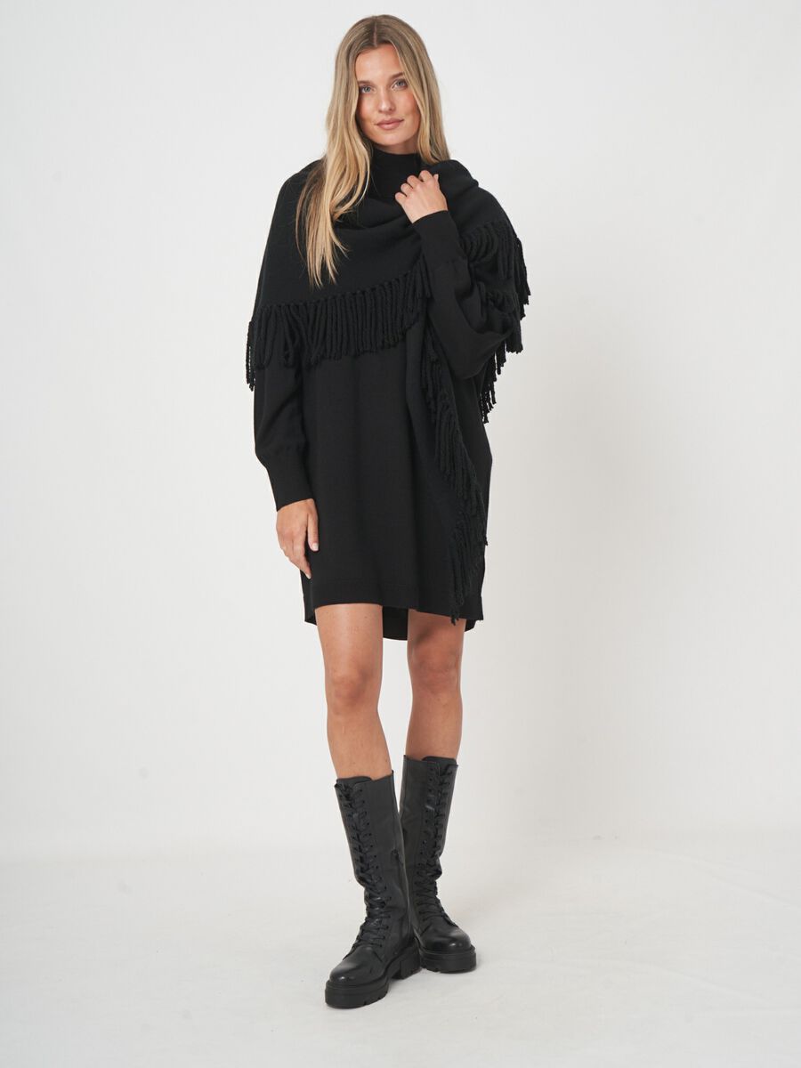 Grob gestrickter Kaschmir-Dreiecksschal mit Fransen image number 4