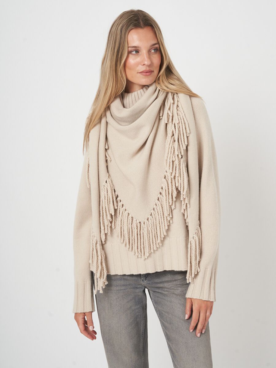 Grob gestrickter Kaschmir-Dreiecksschal mit Fransen image number 0