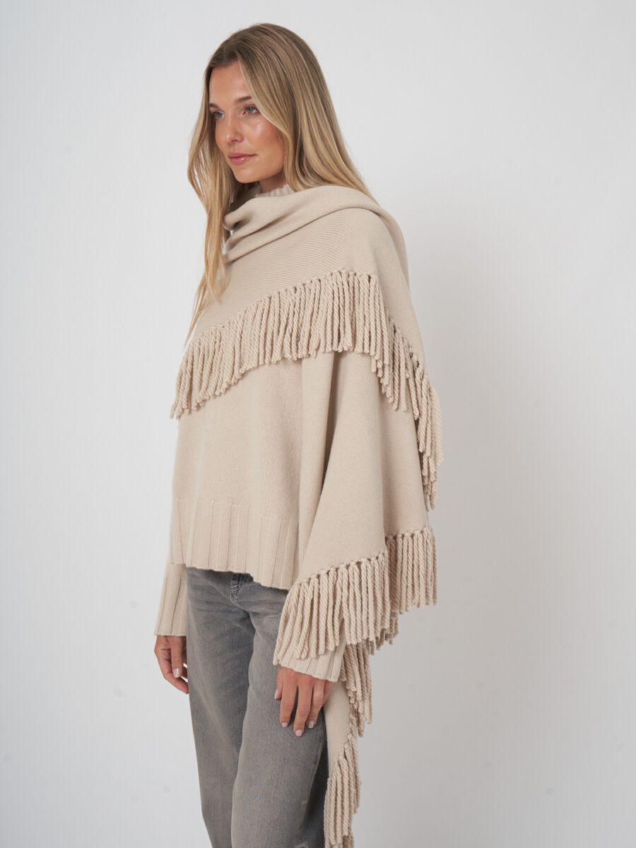 Grob gestrickter Kaschmir-Dreiecksschal mit Fransen image number 3