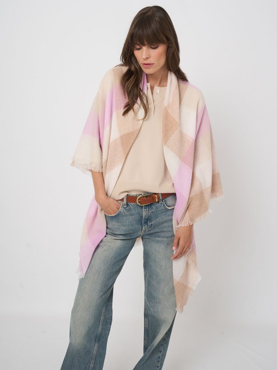 Soft organic cashmere blend scarf with fringe image number 0