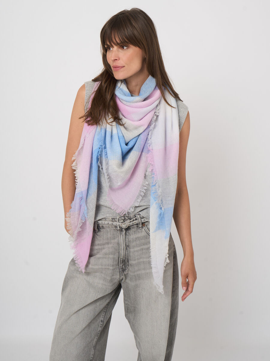 Soft organic cashmere blend scarf with fringe image number 1