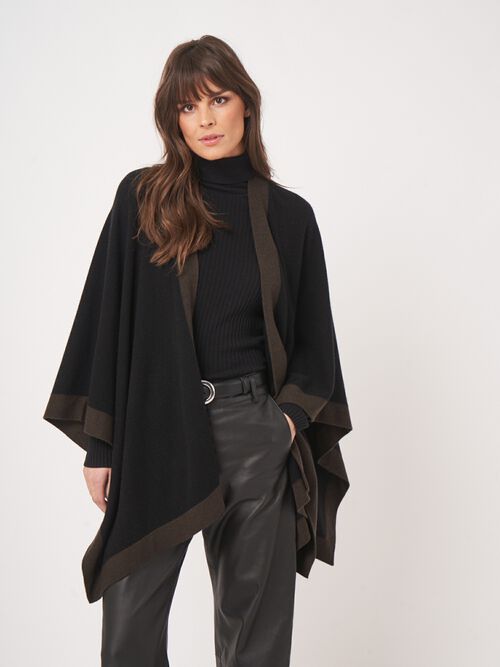 Kasjmiermix Poncho - stijlvol met contrastboord