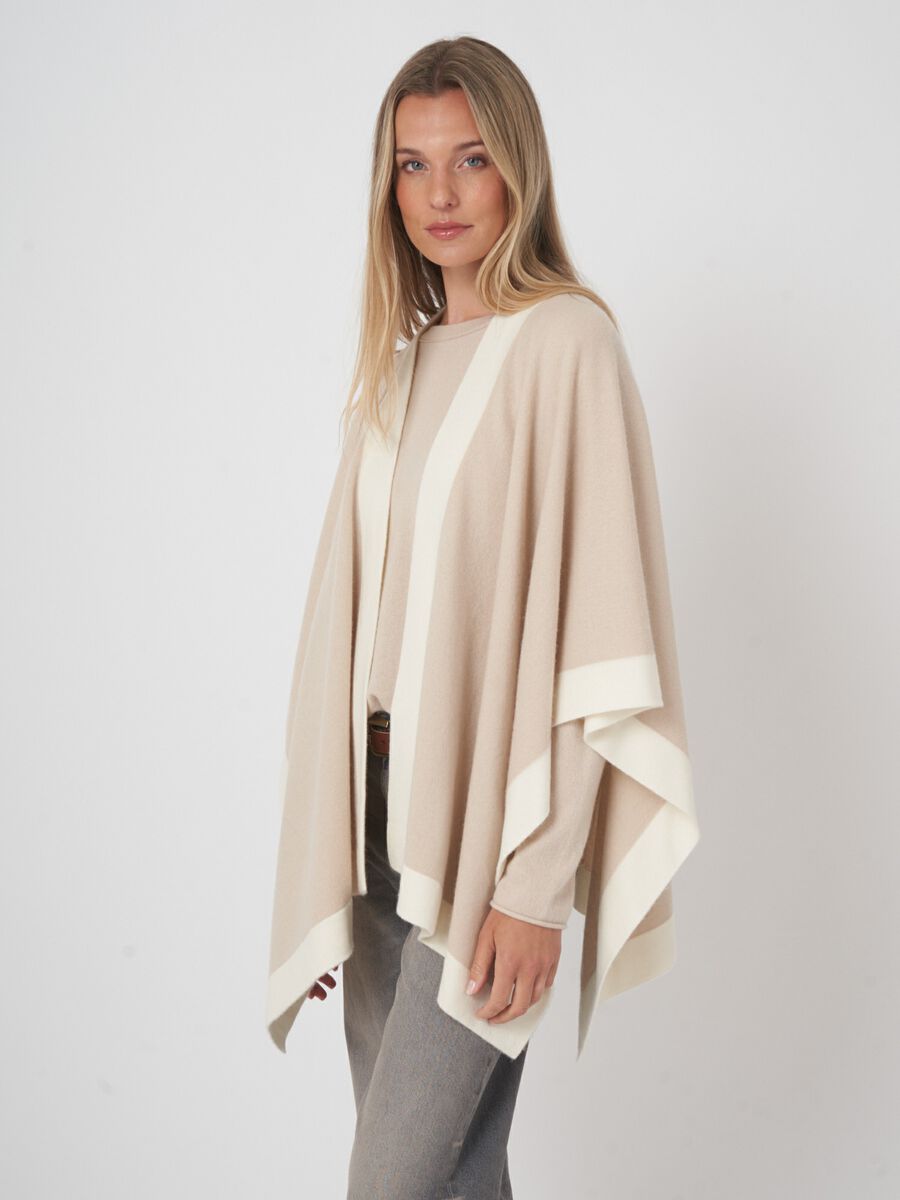 Kasjmiermix Poncho - stijlvol met contrastboord image number 2