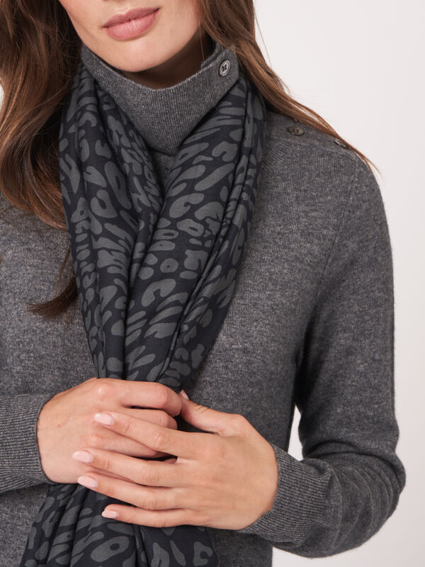 Geweven sjaal met print image number 2