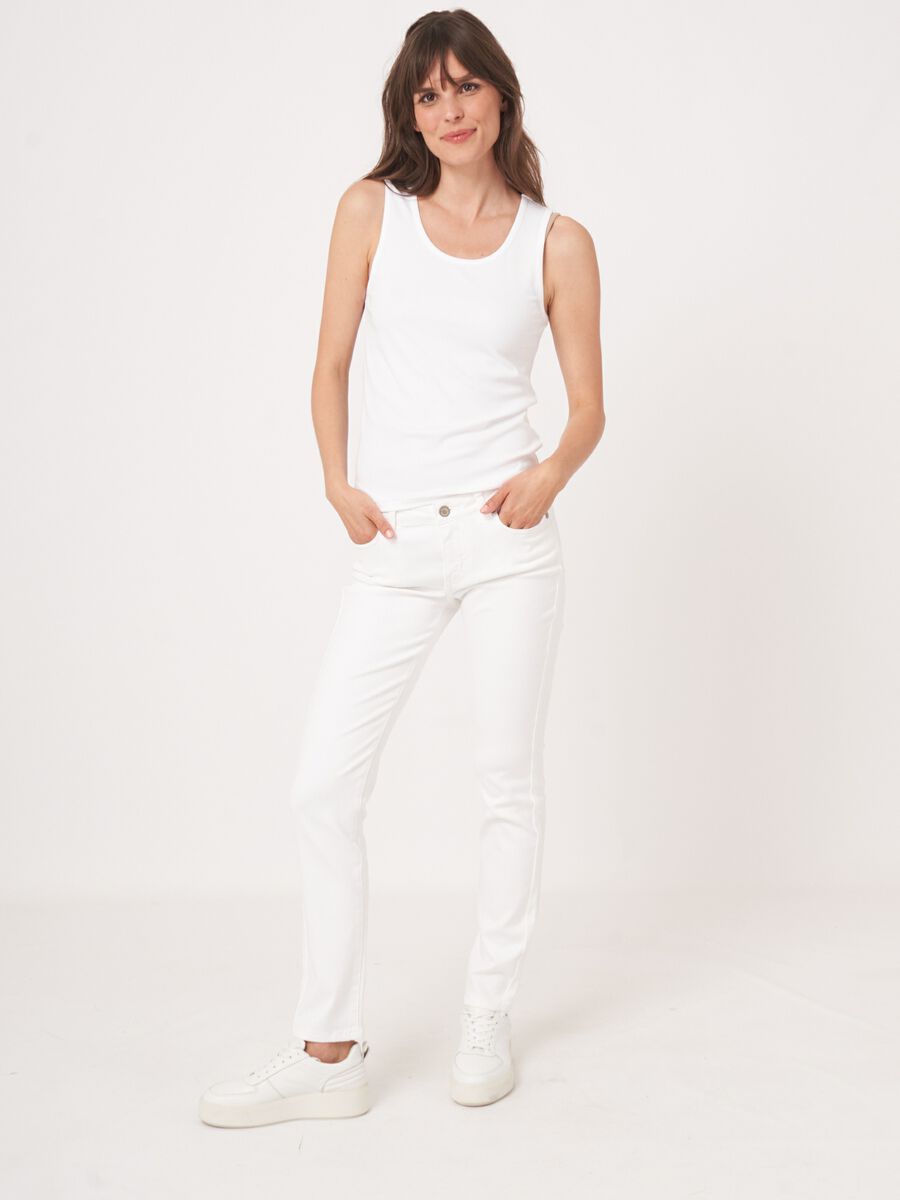 Straight-Cut Jeans image number 1