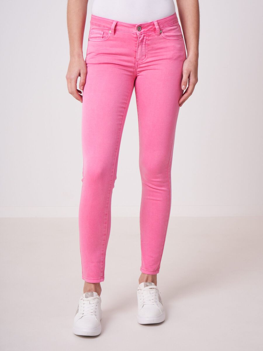 Straight-Cut Jeans image number 109