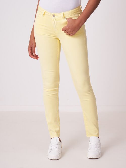 Skinny women's pants
