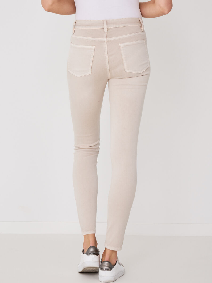 Straight-Cut Jeans image number 144