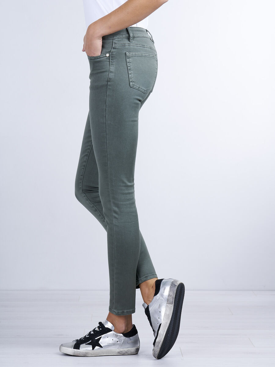 Straight-Cut Jeans image number 163