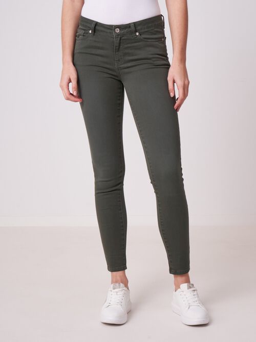 Skinny women's pants