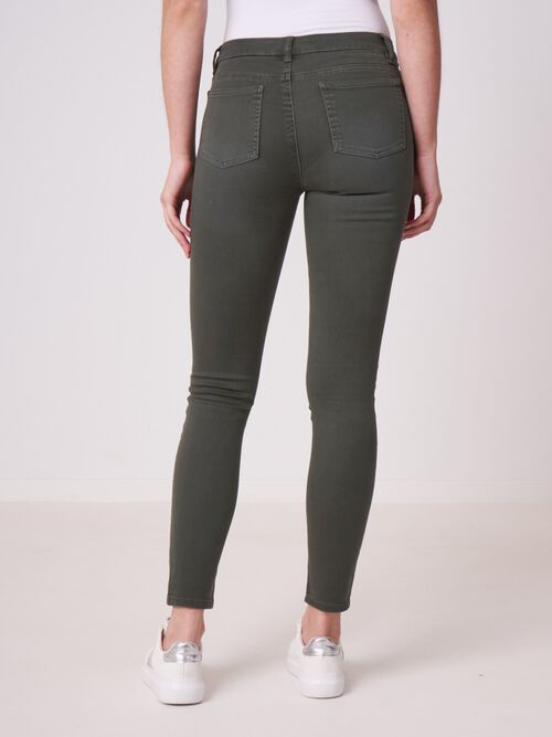 Skinny women's pants
