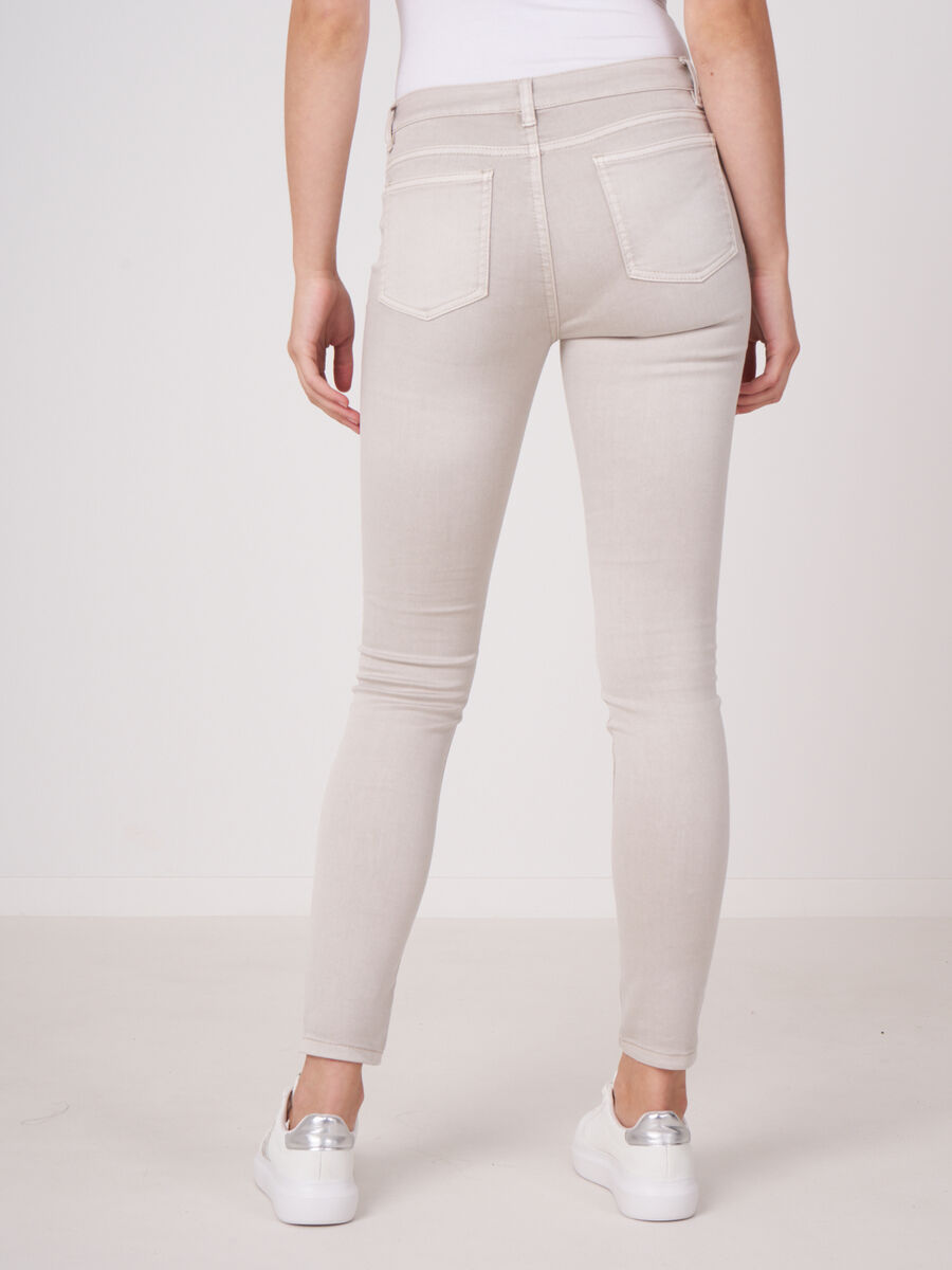 Straight-Cut Jeans image number 194