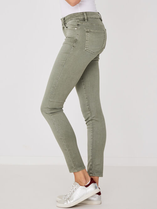 Skinny women's pants