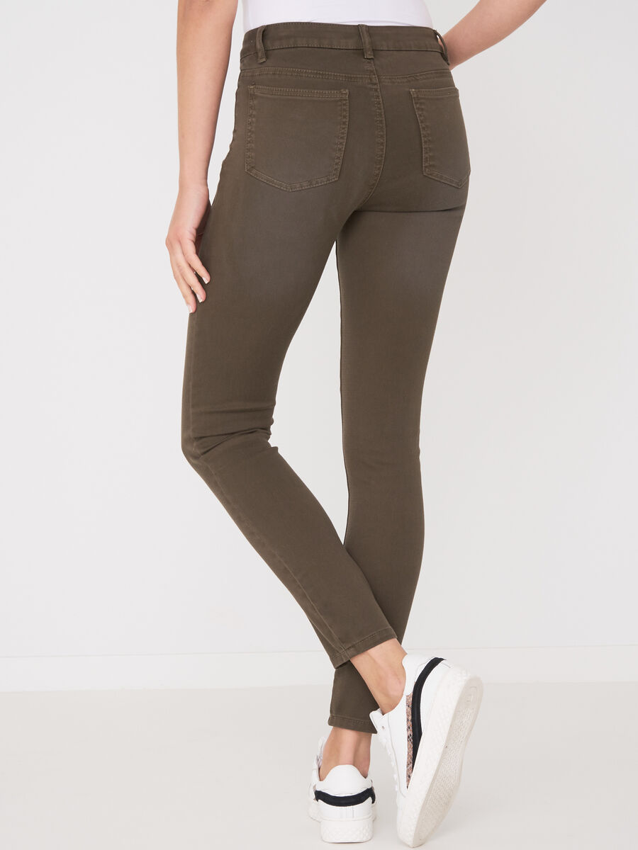 Straight-Cut Jeans image number 227