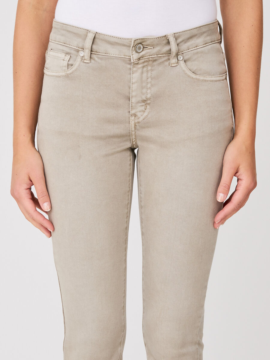 Straight-Cut Jeans image number 231