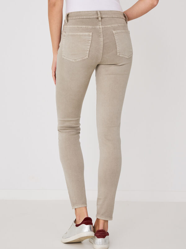 Pantalon skinny pour femme image number 3