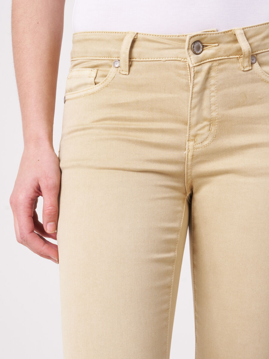 Straight-Cut Jeans image number 259