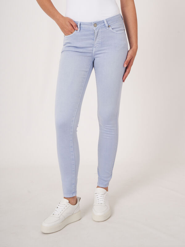 Straight-Cut Jeans image number 4