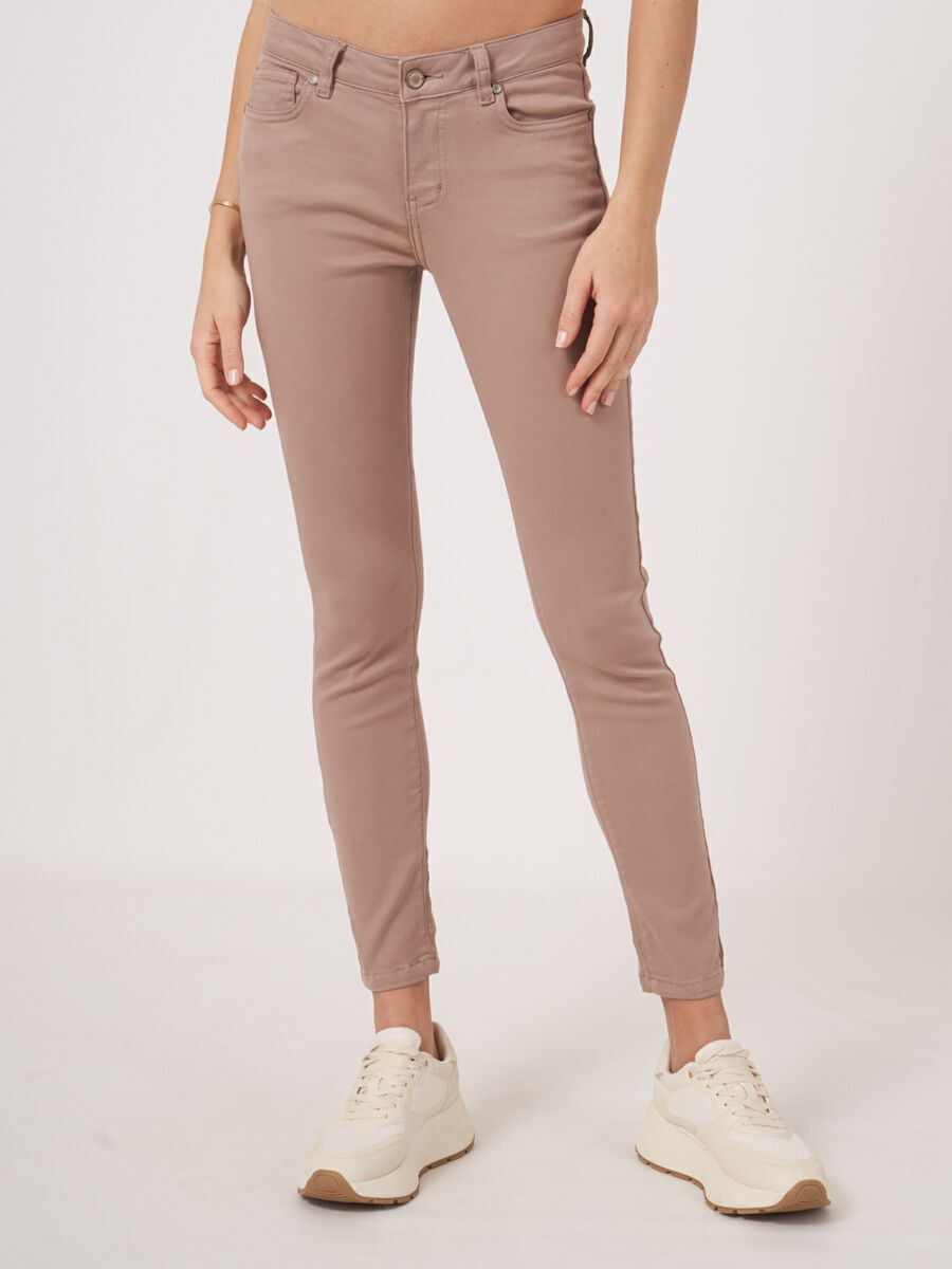 Straight-Cut Jeans image number 4