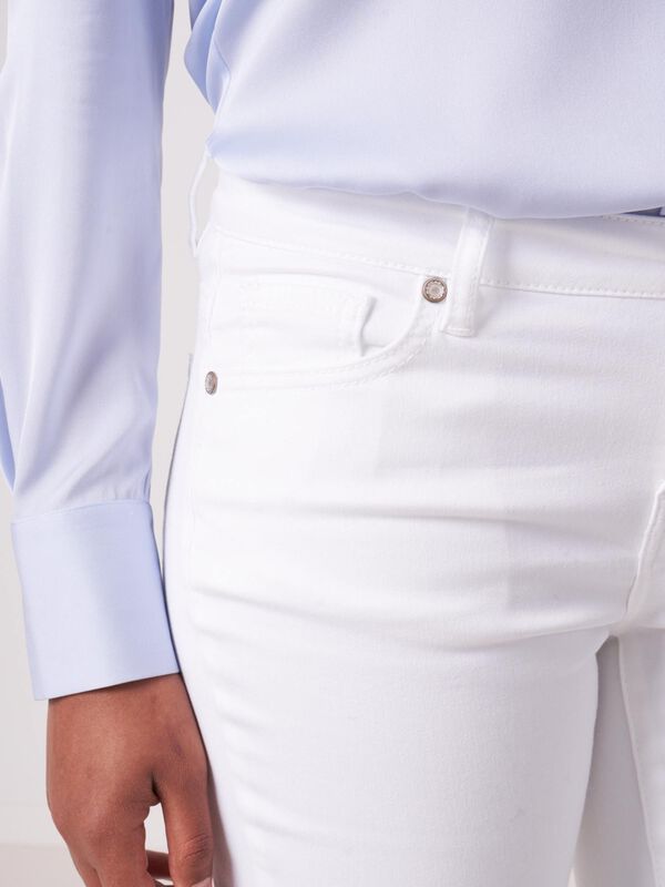 Straight leg jeans image number 2