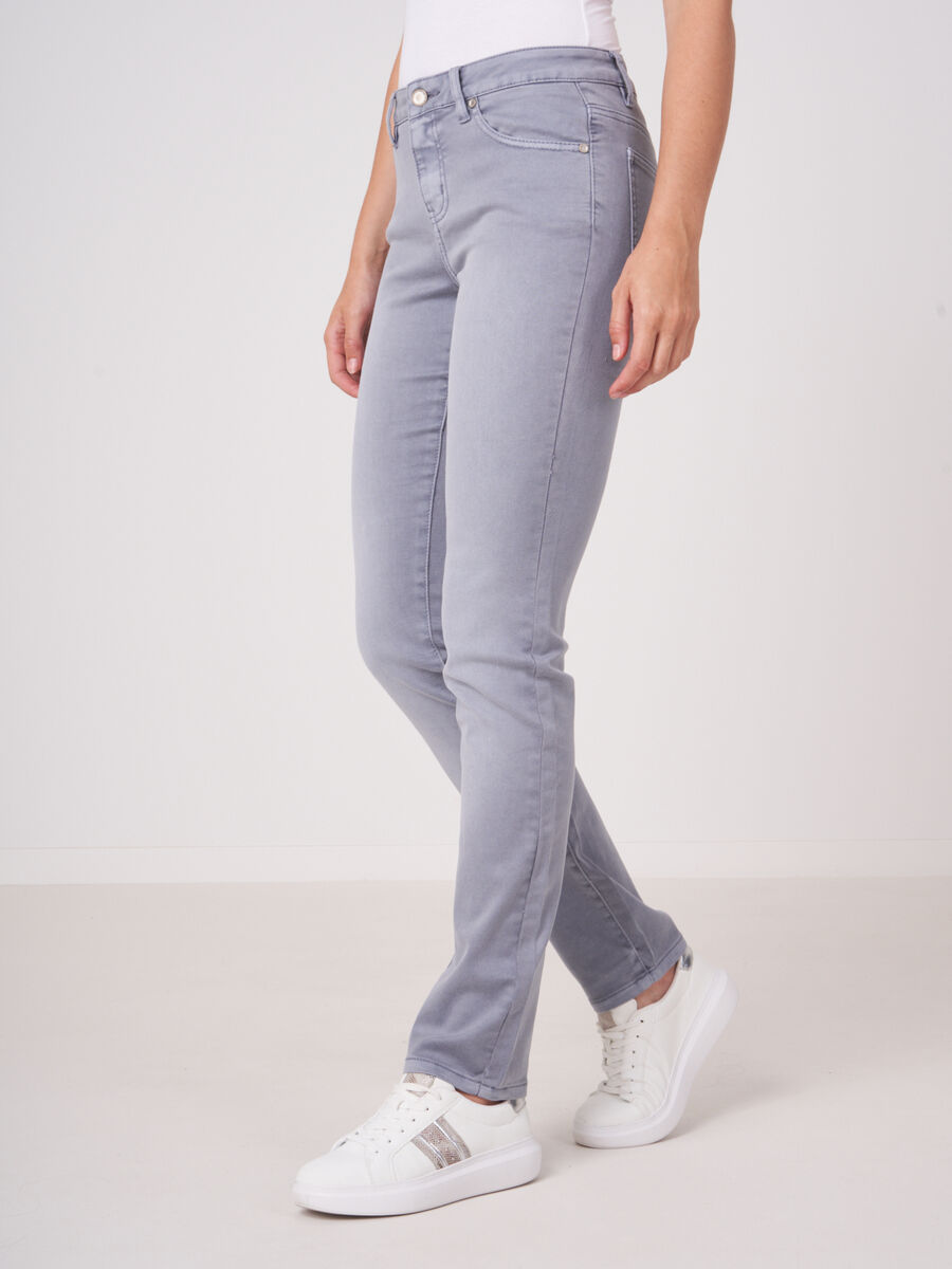 Straight leg jeans image number 3