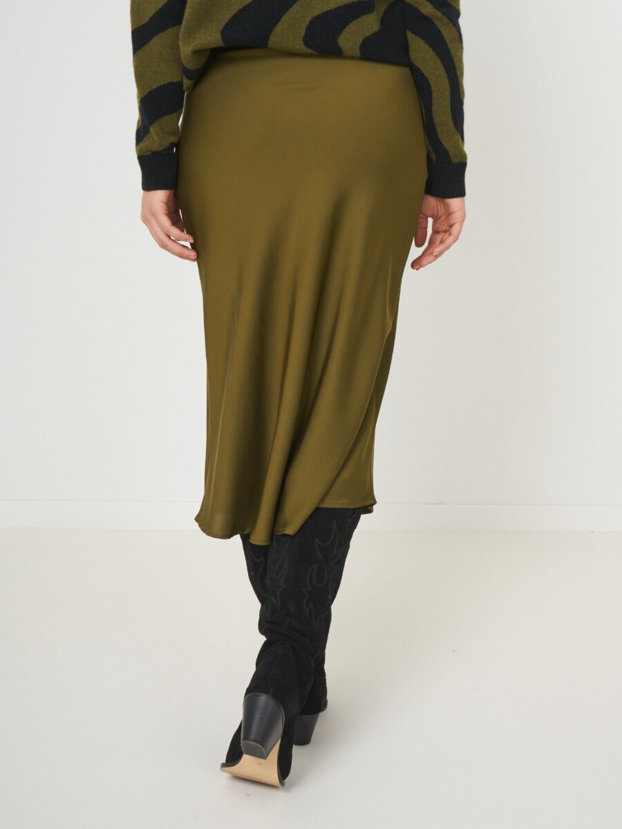 Jupe en soie avec ceinture taille &eacute;lastique image number 1